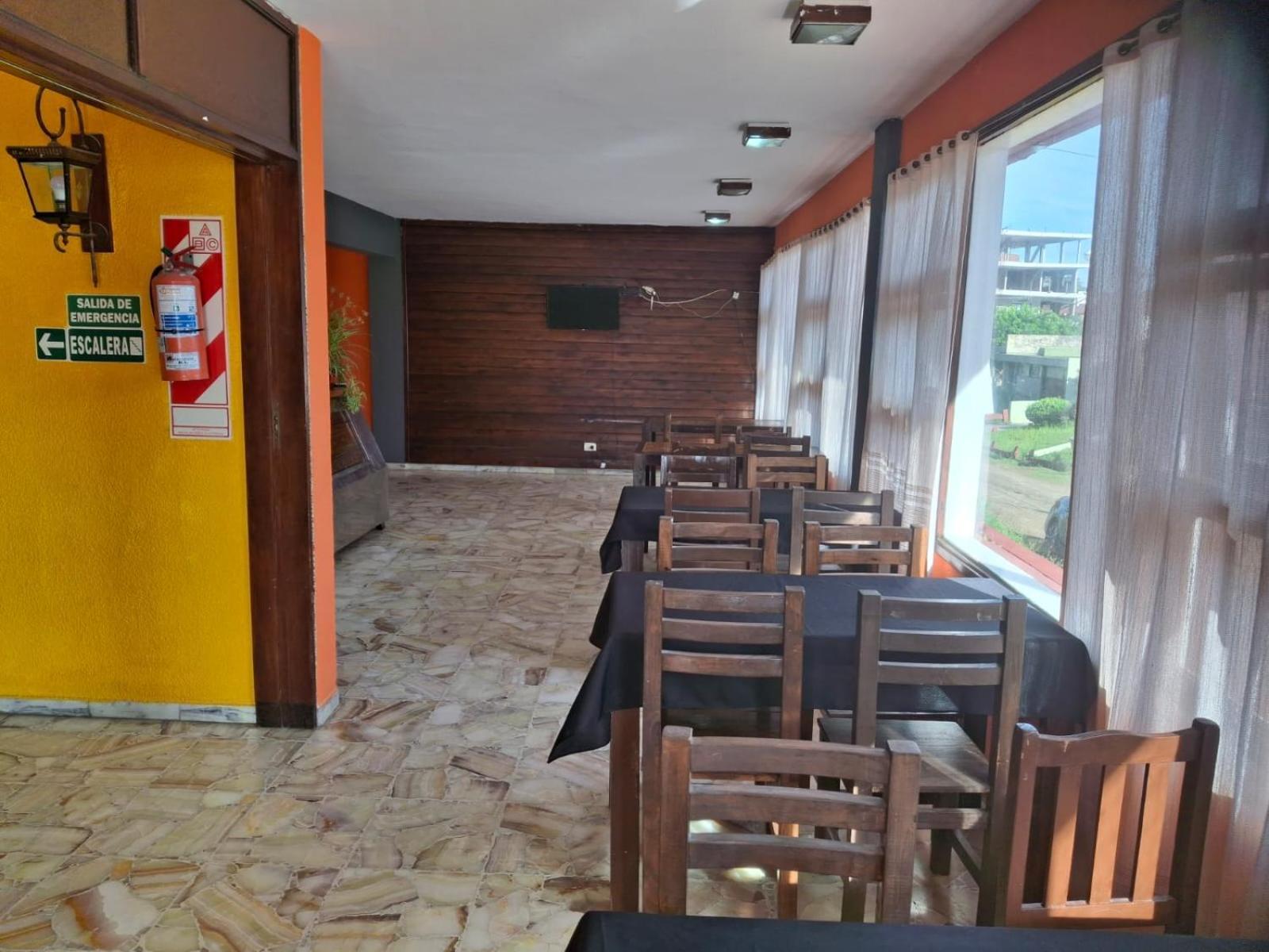 Hotel Monte Castello Villa Gesell Exterior photo